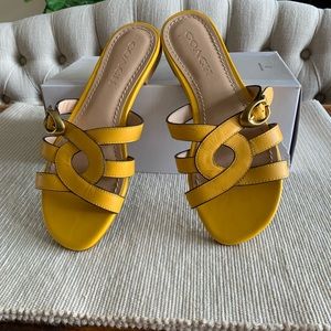 Coach slip on sandles